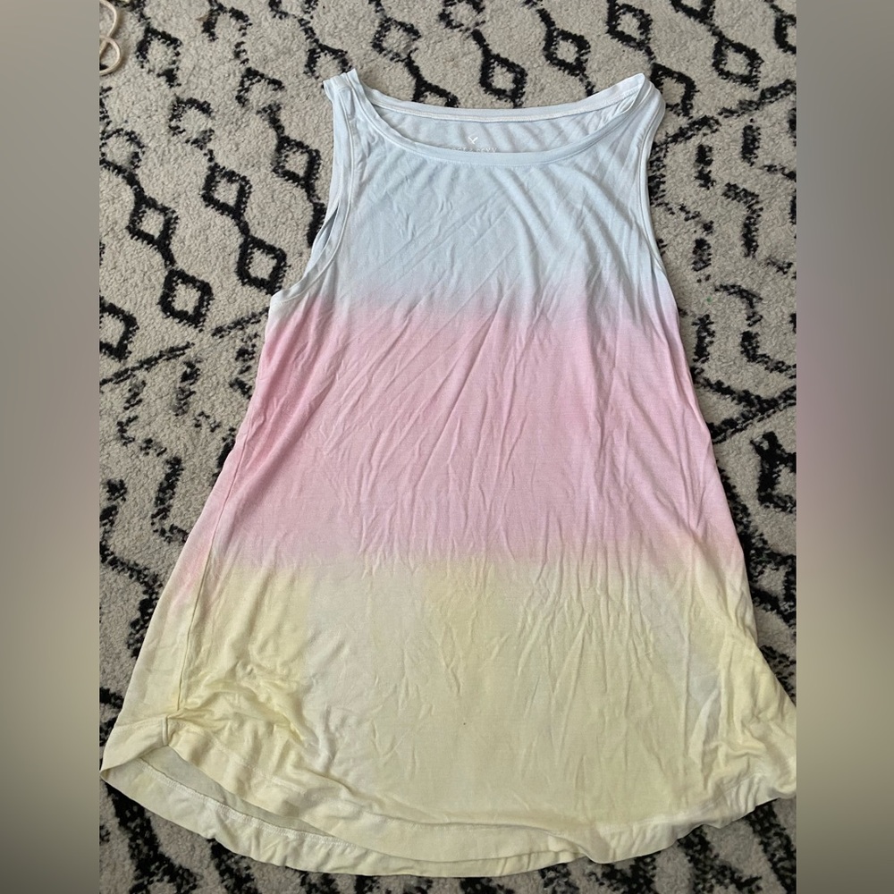 Women AE top